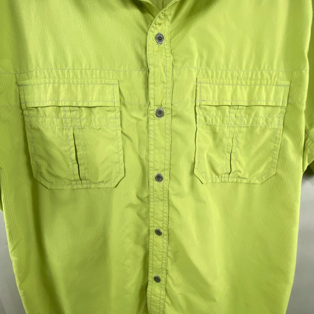 Kuhl Eluxur Button Up Shirt Mens Large Green Short Sleeve Gorpcore Hiking - Picture 4 of 14